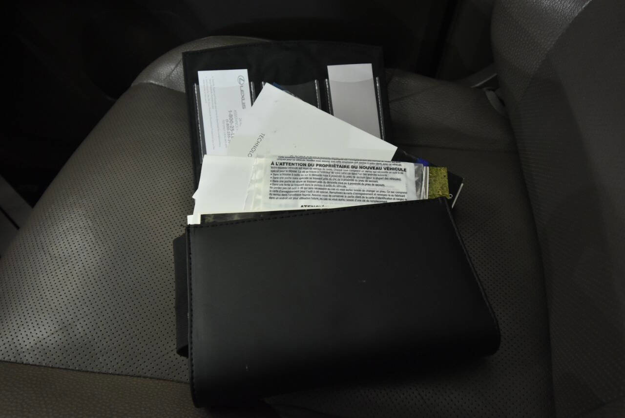 Used 2017 Lexus GX 460 Premium image 32