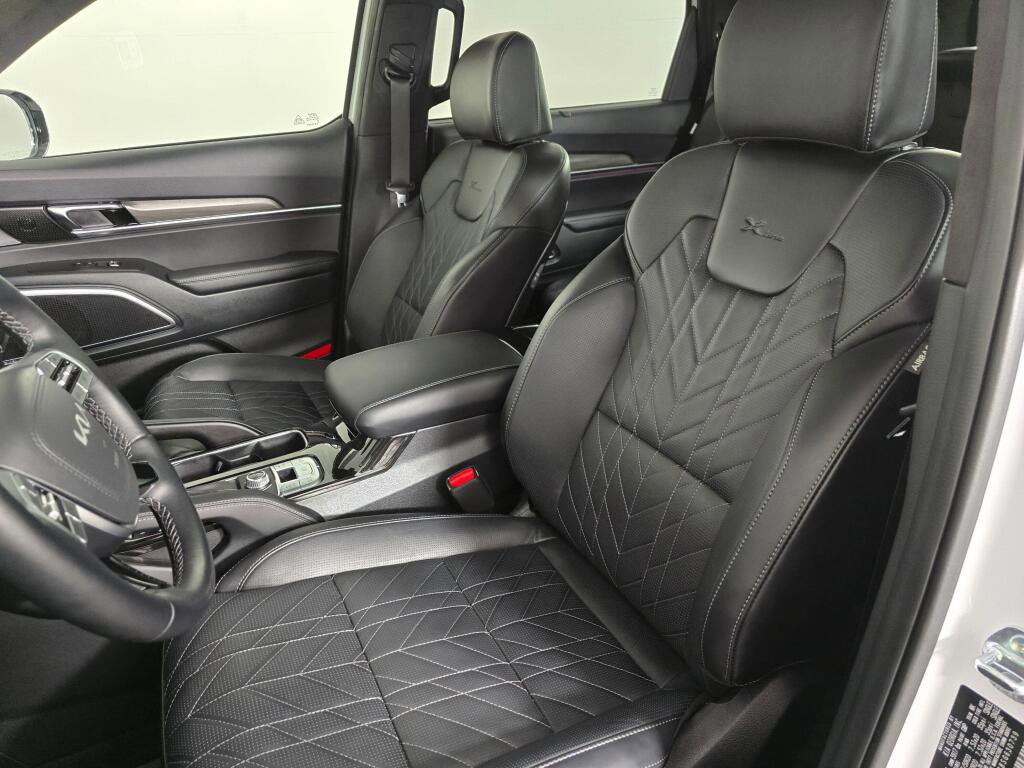 Used 2025 Kia Telluride SX Prestige X-Line image 35