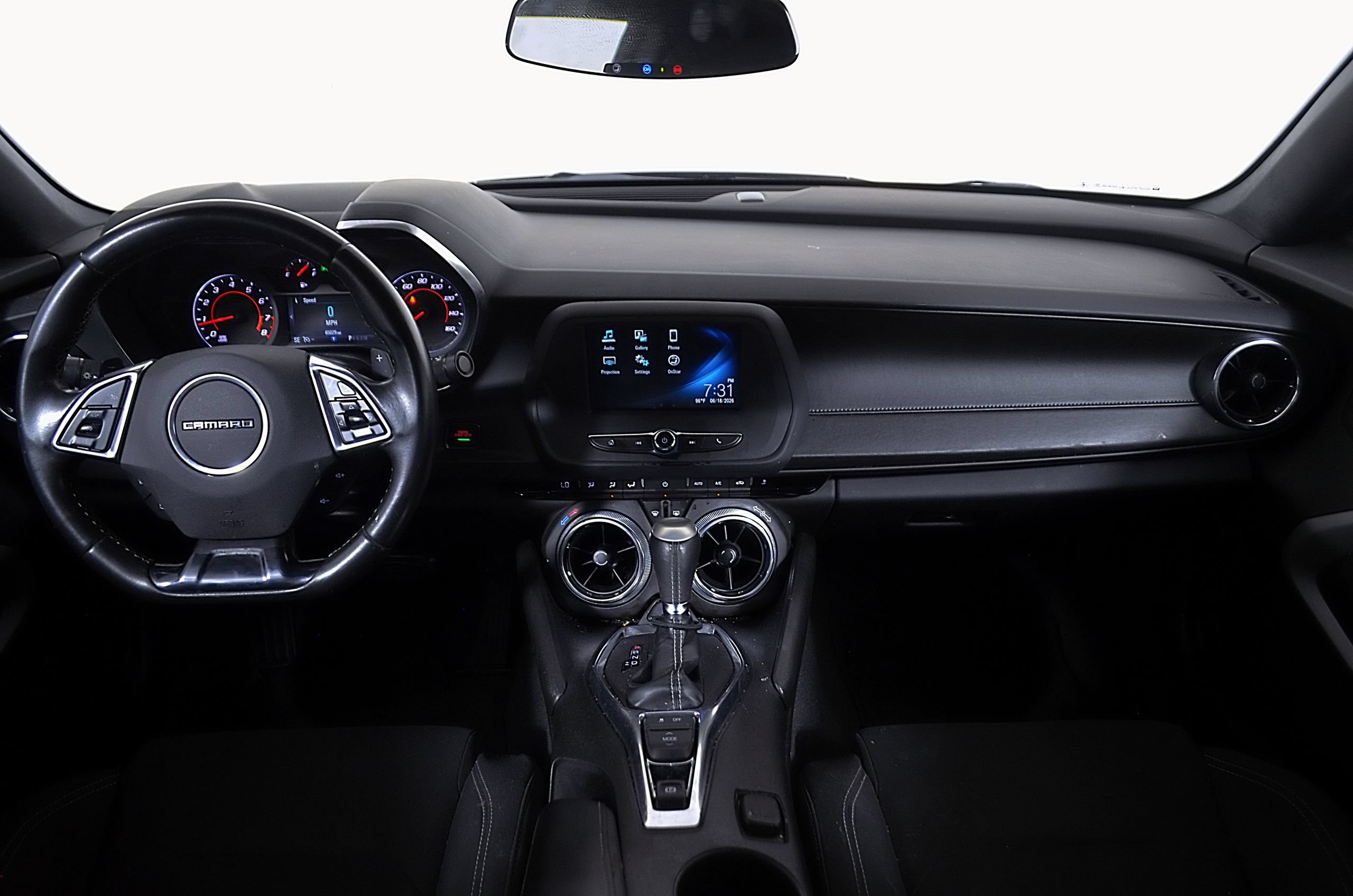 Used 2018 Chevrolet Camaro LT RWD image 21