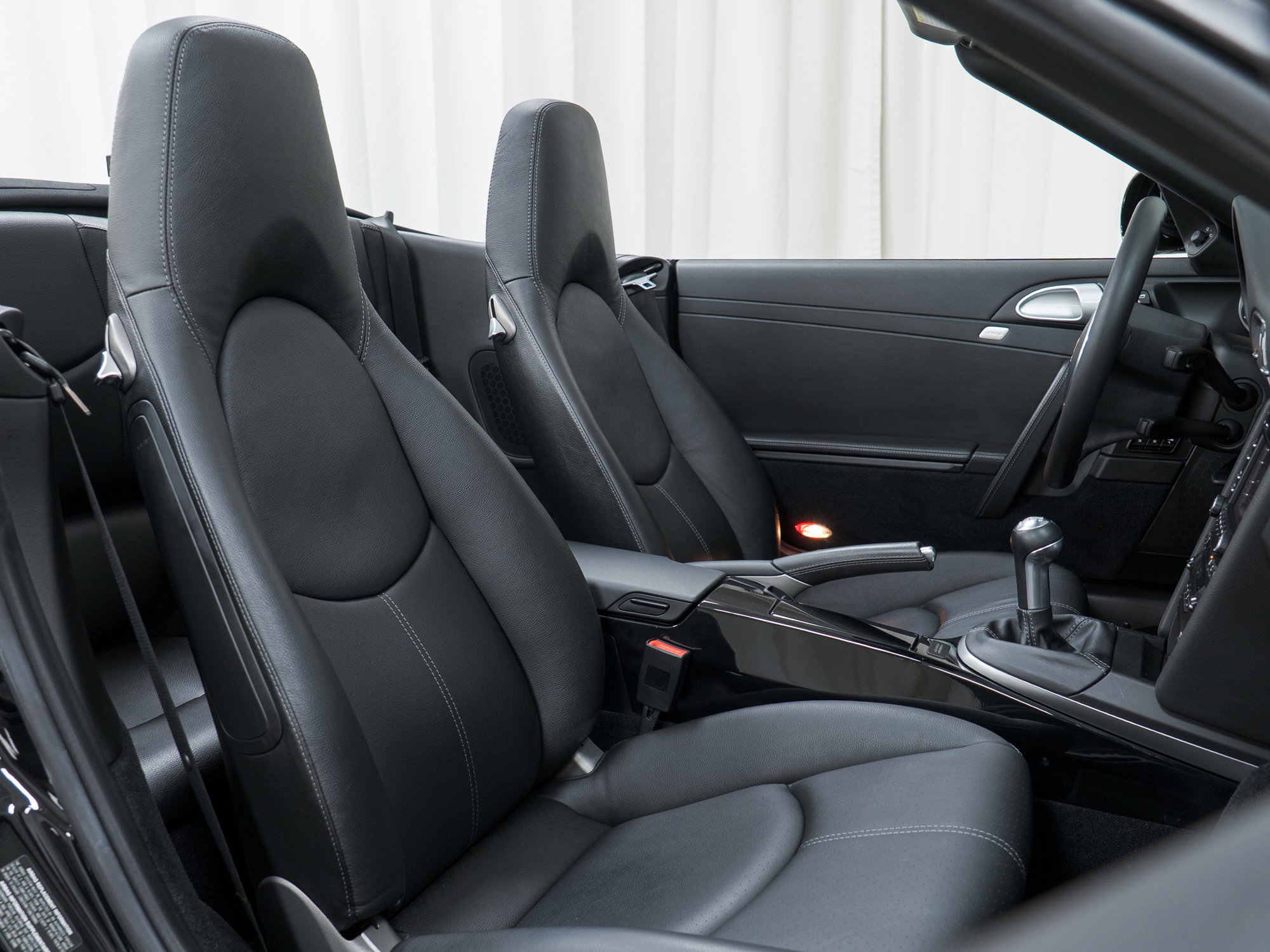 Used 2012 Porsche 911 Carrera Black Edition image 31