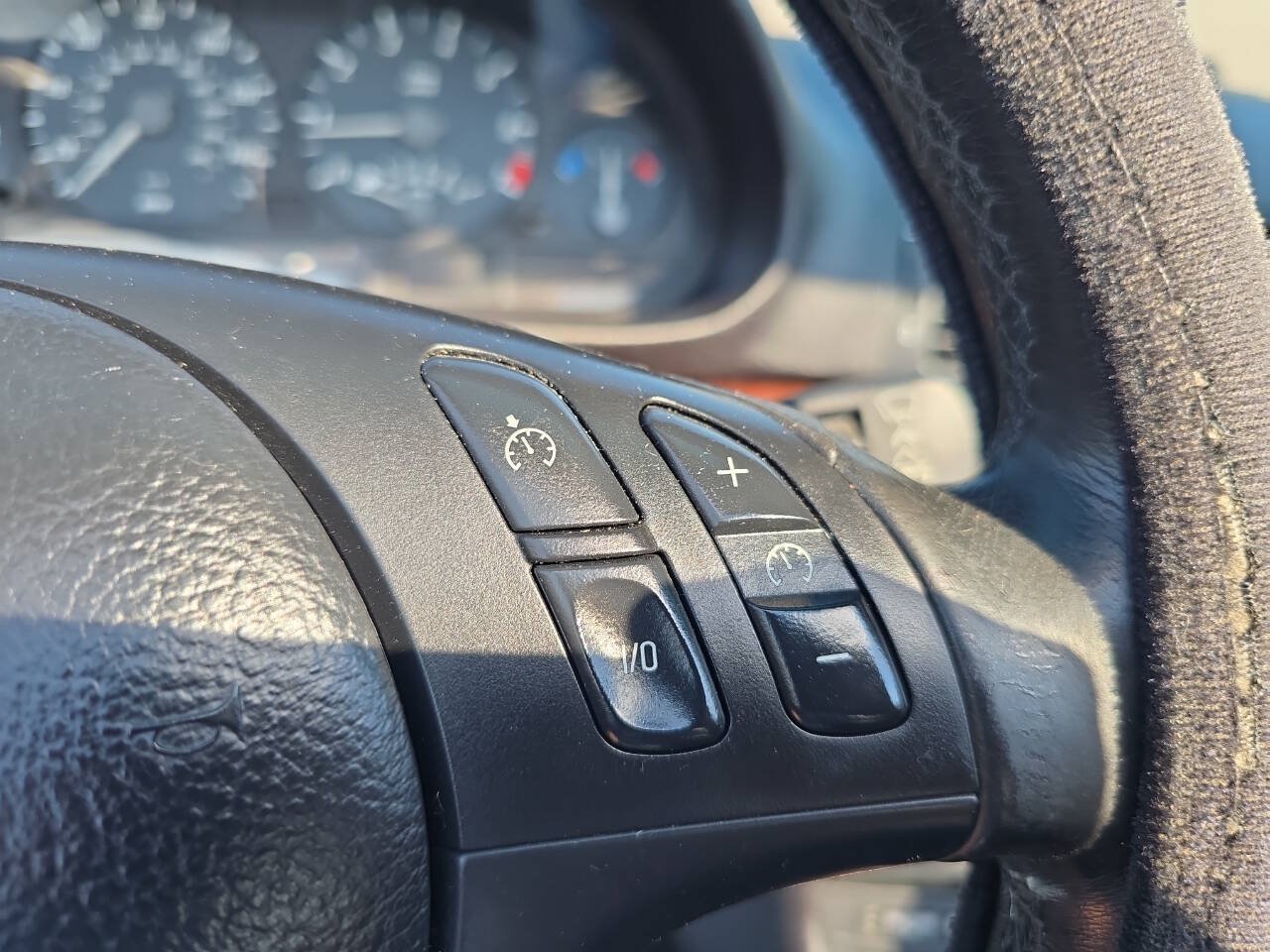 Used 2005 BMW 325Ci Convertible RWD image 33