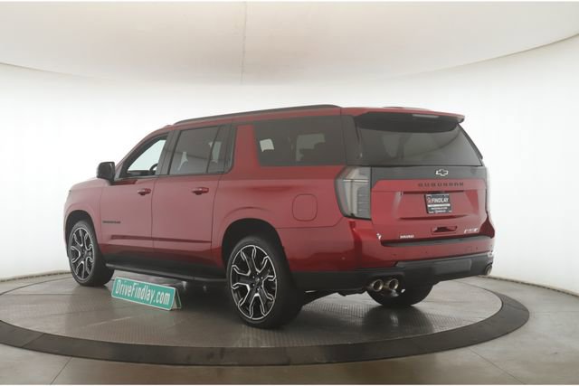Used 2026 Chevrolet Suburban RST w/ RST Capability Package image 8