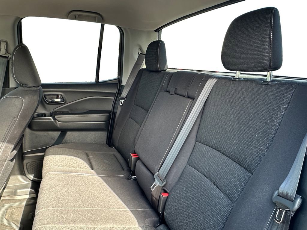 Used 2024 Honda Ridgeline Sport image 10