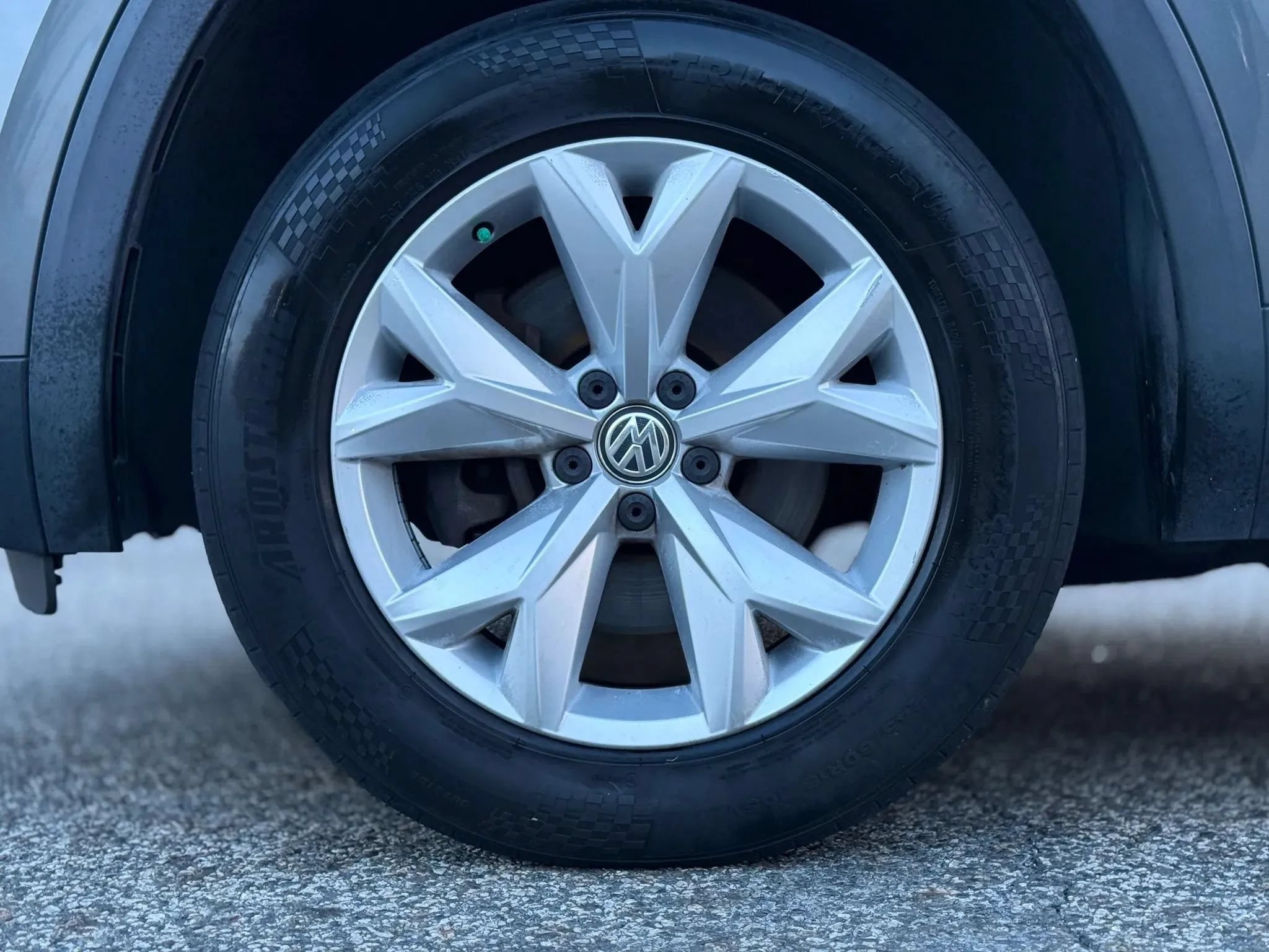 Used 2018 Volkswagen Atlas SE FWD image 30