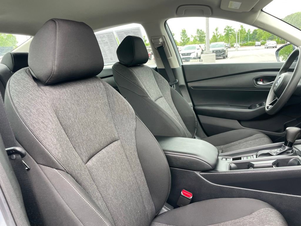Certified 2025 Honda Accord LX image 31