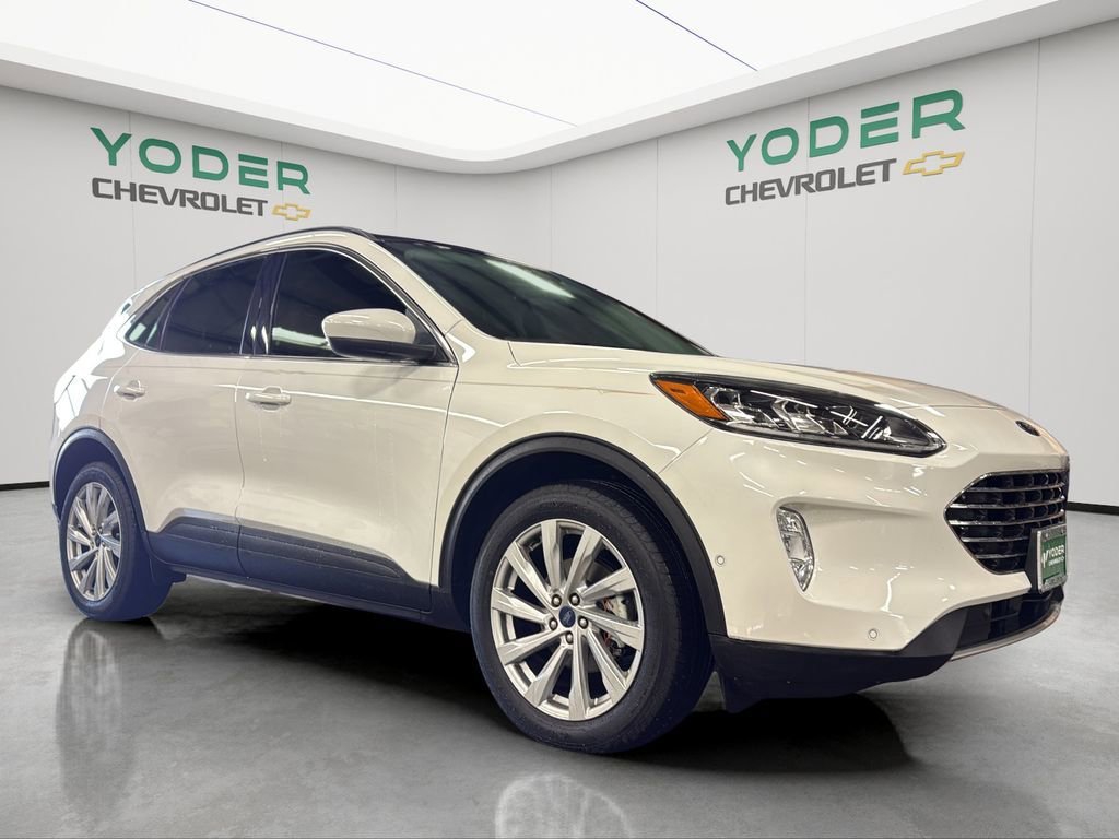 Used 2022 Ford Escape Titanium w/ Titanium Elite Package AWD/4WD image 2