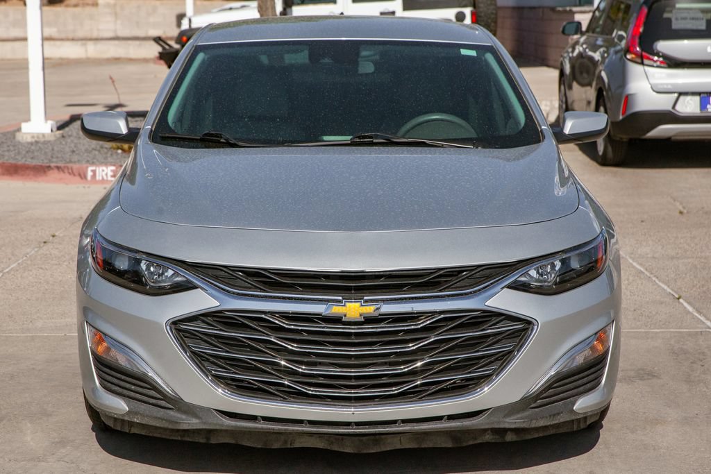 Used 2022 Chevrolet Malibu LS w/ Driver Confidence Package II FWD image 3