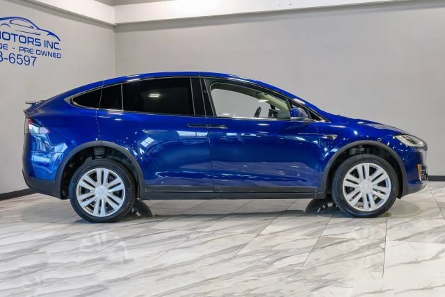 Used 2016 Tesla Model X 90D AWD/4WD image 11