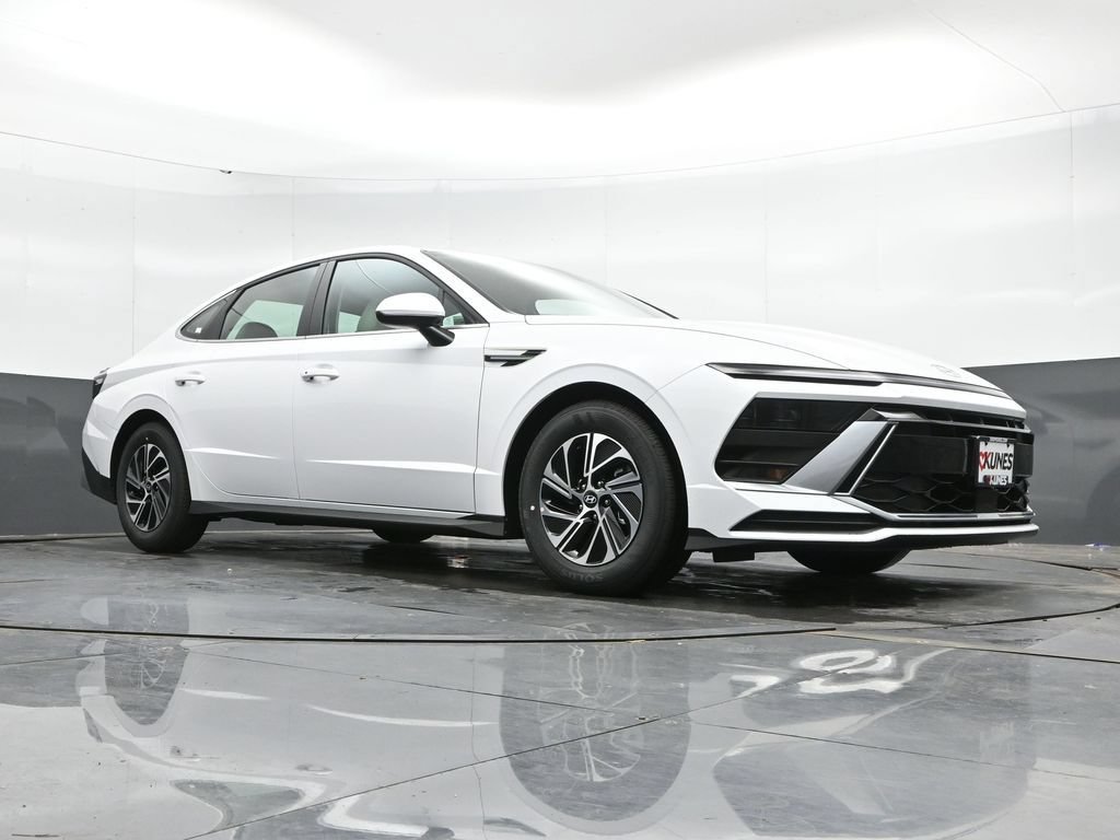 New 2026 Hyundai Sonata Blue FWD image 42