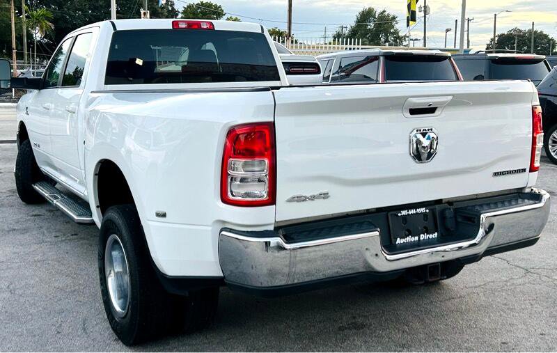 Used 2020 RAM 3500 Big Horn image 3