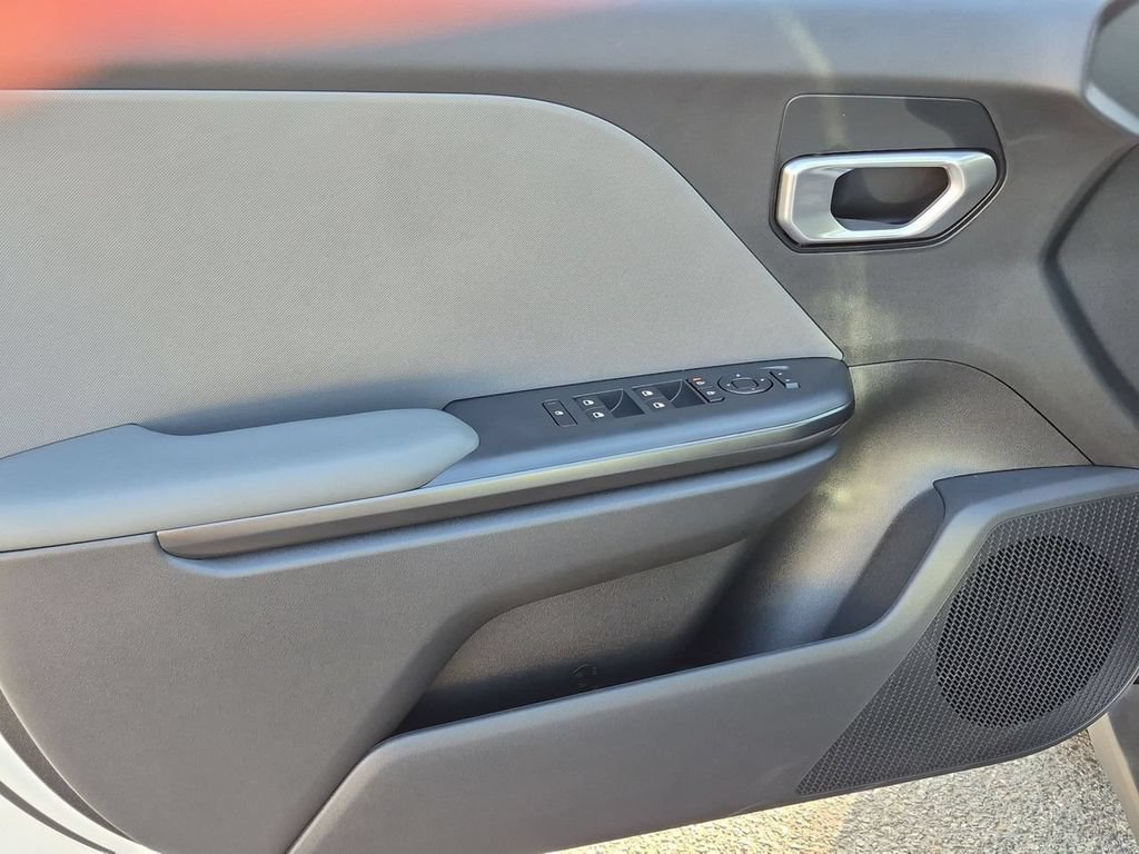 New 2026 Kia K4 FWD image 22