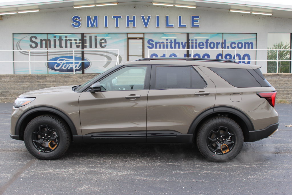 New 2027 Ford Explorer Tremor w/ Tremor Convenience Package AWD/4WD image 2