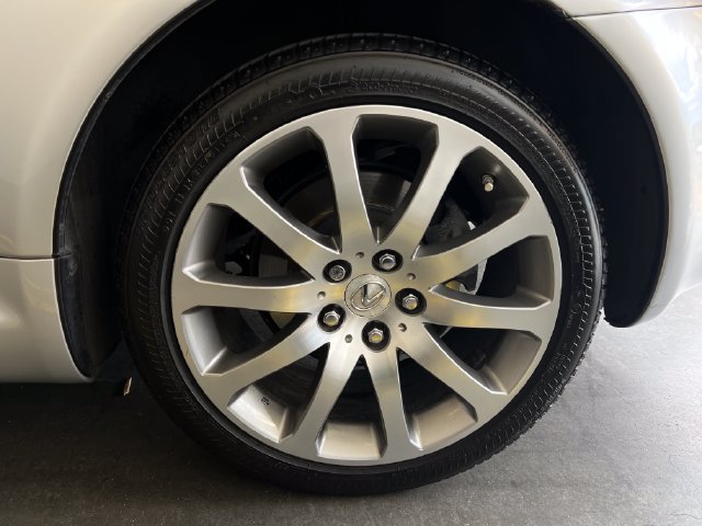 Used 2009 Lexus SC 430 Convertible RWD image 10