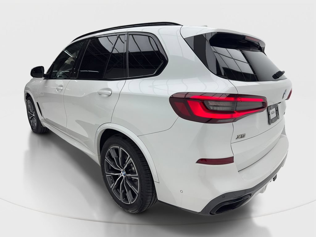 Used 2022 BMW X5 M50i w/ Dynamic Handling Package AWD/4WD image 10