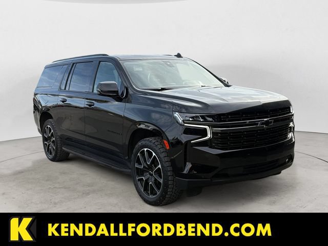 Used 2022 Chevrolet Suburban RST w/ Luxury Package AWD/4WD image 7