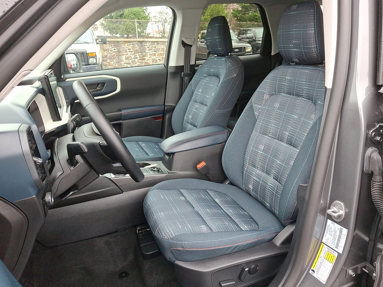 Used 2025 Ford Bronco Sport Heritage w/ Convenience Package image 14