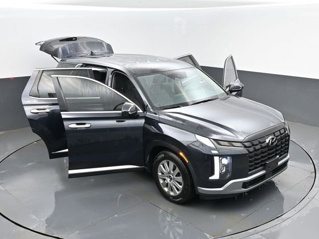 Used 2024 Hyundai Palisade SE image 28