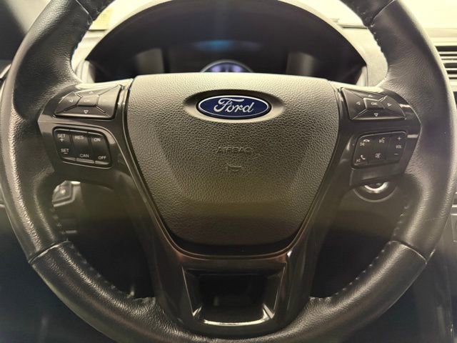Used 2017 Ford Explorer XLT w/ Equipment Group 202A image 46