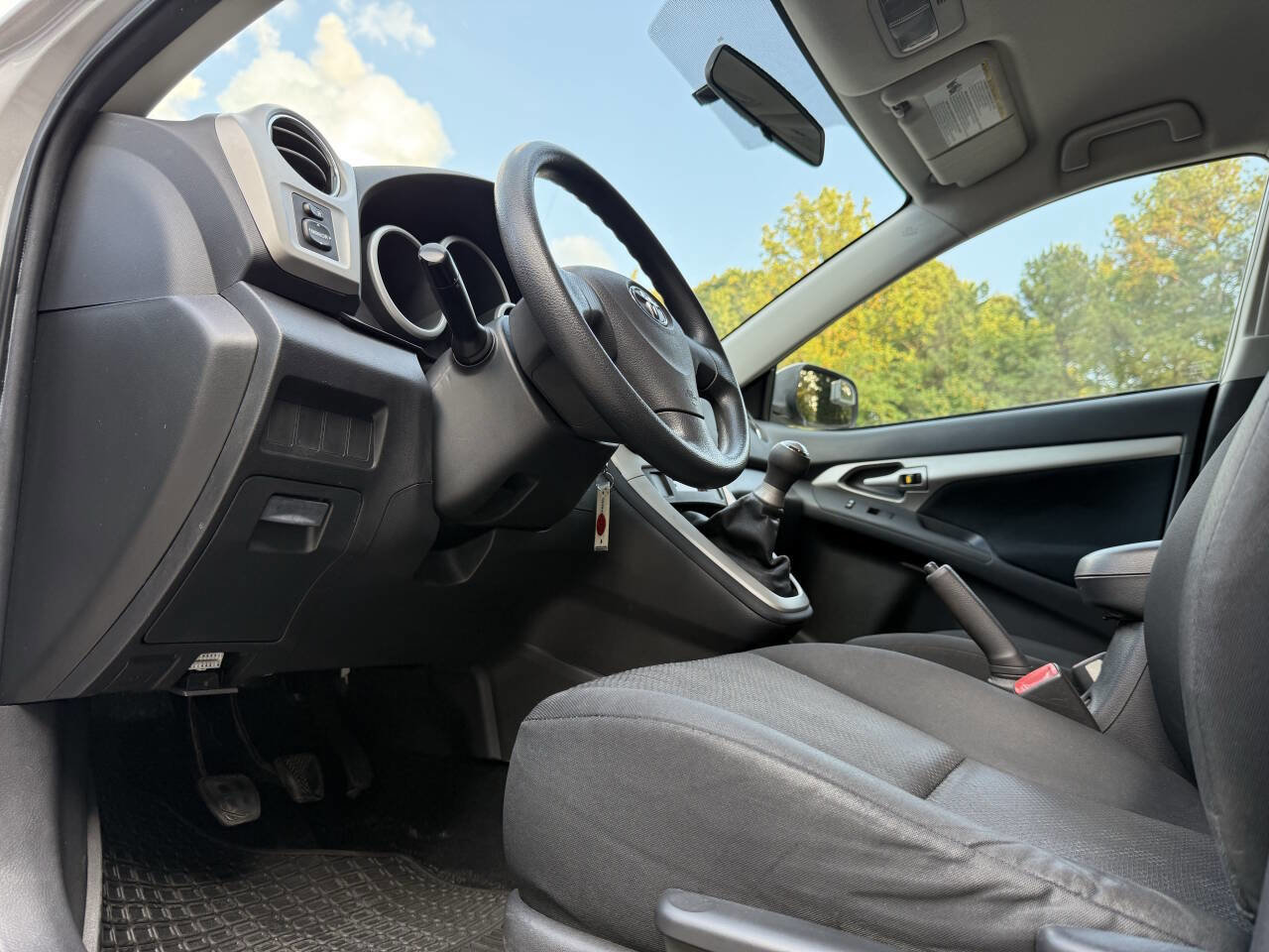 Used 2009 Toyota Matrix image 28