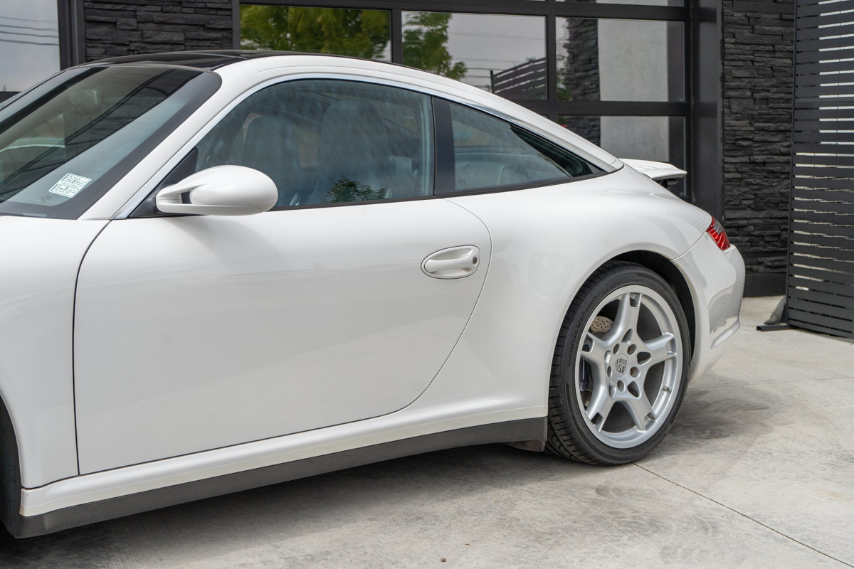 Used 2008 Porsche 911 Targa 4 AWD/4WD image 7