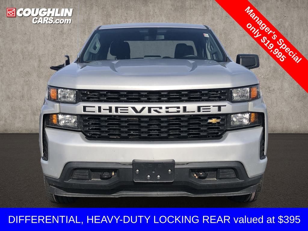 Used 2019 Chevrolet Silverado 1500 Custom w/ Custom Convenience Package image 2