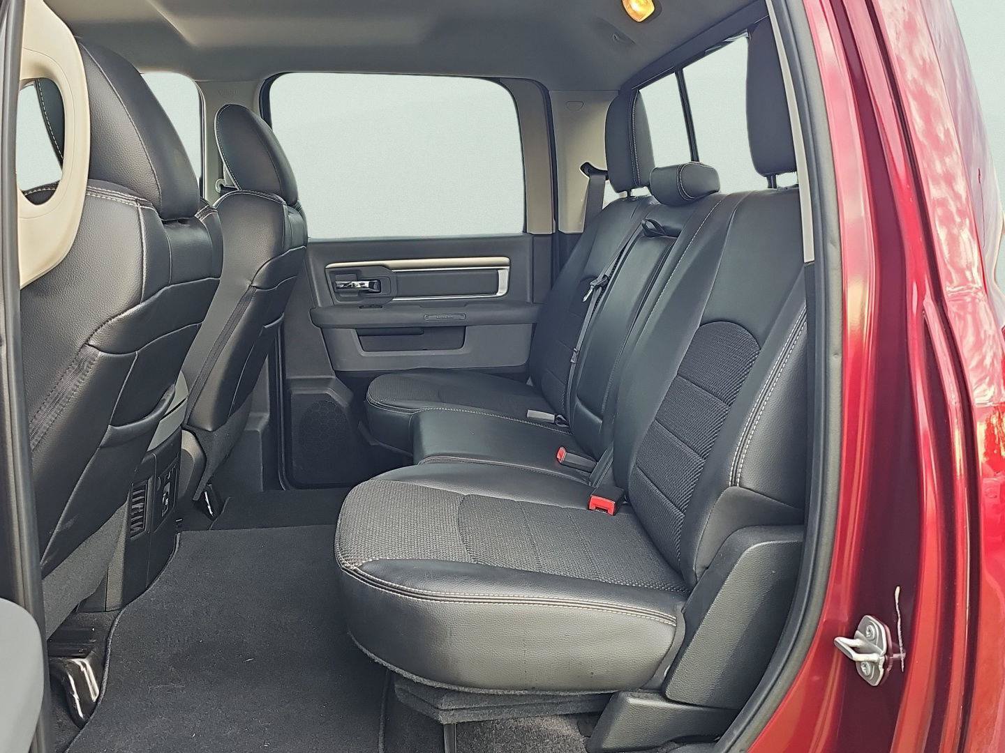 Used 2017 RAM 1500 Lone Star RWD image 23