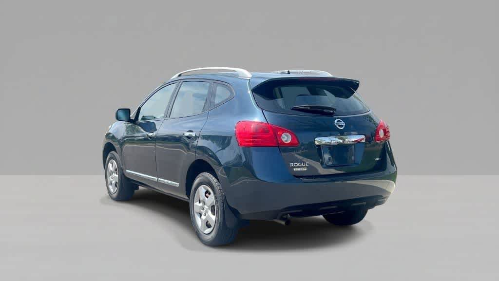 Used 2014 Nissan Rogue S w/ Convenience Package AWD/4WD image 6