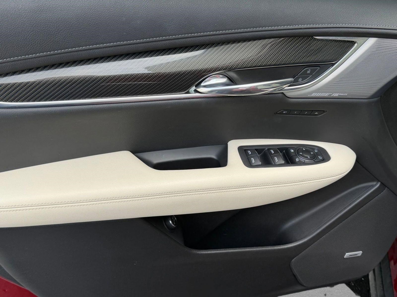 Used 2023 Cadillac XT6 Sport w/ LPO, Premium Carpet Package AWD/4WD image 13