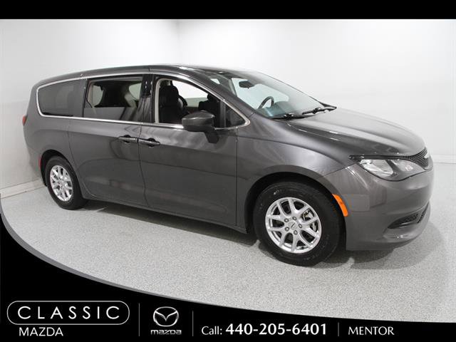 Used 2023 Chrysler Voyager LX FWD video 1