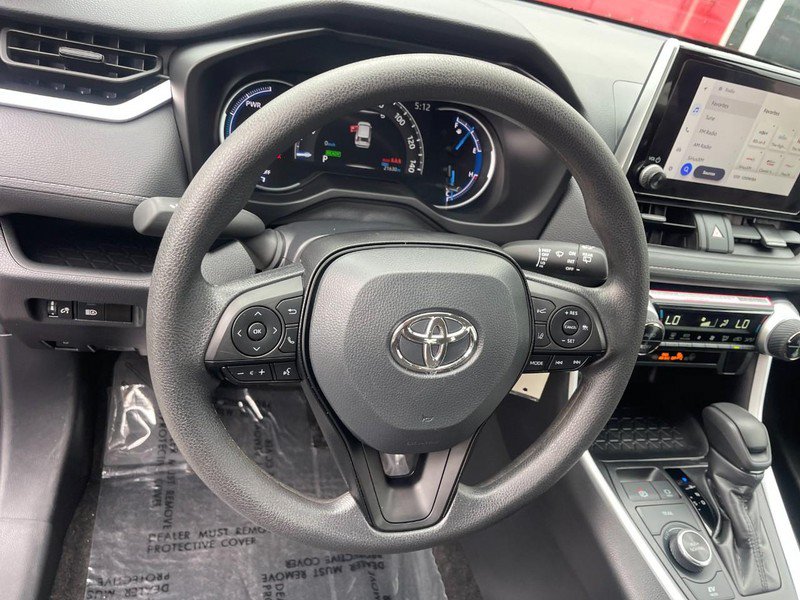 Used 2024 Toyota RAV4 LE AWD/4WD image 17
