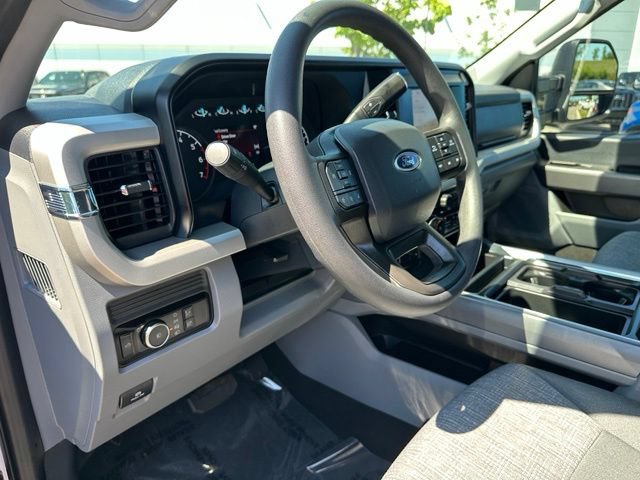 Certified 2025 Ford F250 XLT AWD/4WD image 20