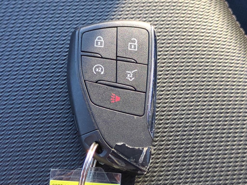 Used 2025 Chevrolet Equinox LT w/ Convenience Package II image 25