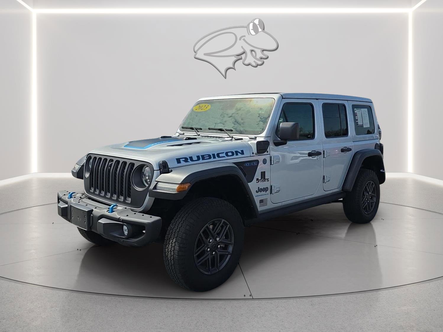 Used 2023 Jeep Wrangler Unlimited Rubicon 4xe w/ Steel Bumper Group AWD/4WD image 5