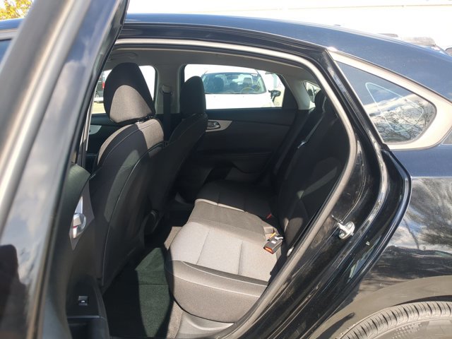 Used 2024 Kia Forte LXS w/ LXS Technology Package image 18
