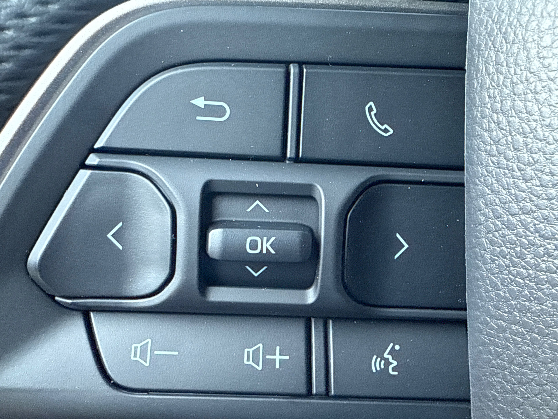 New 2026 Toyota Tacoma TRD Off-Road AWD/4WD image 29