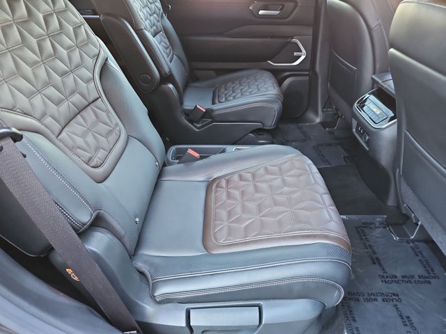 Certified 2026 Nissan Armada Platinum RWD image 28