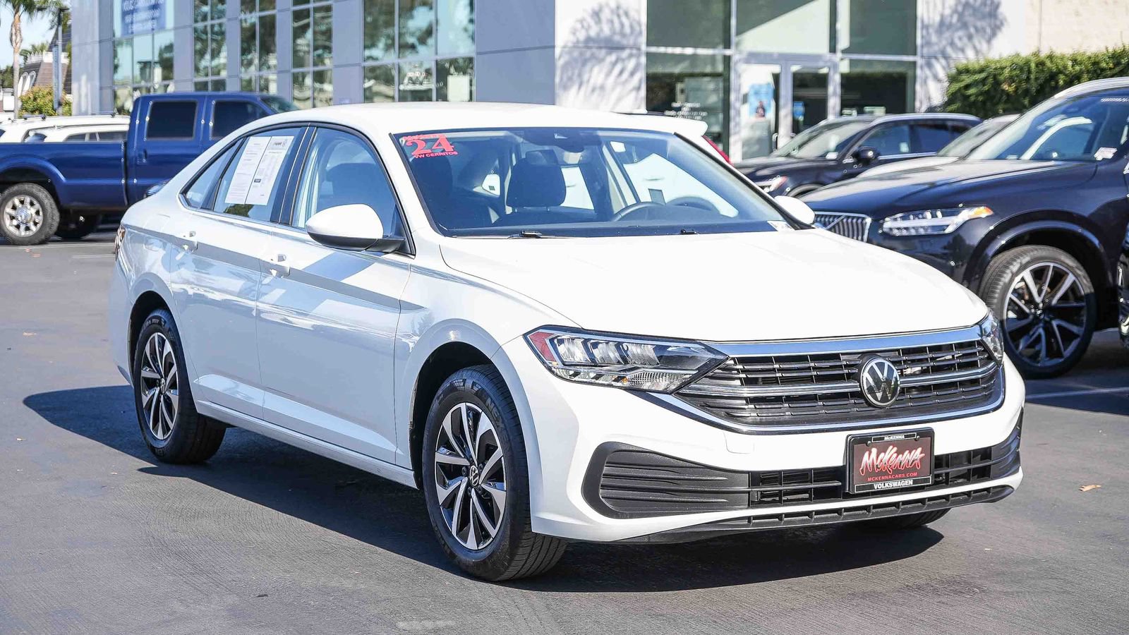 Used 2024 Volkswagen Jetta S FWD image 3