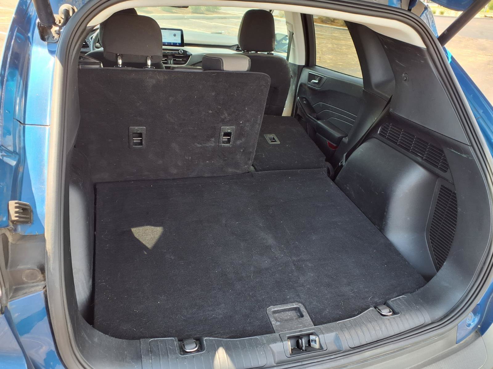 Used 2022 Ford Escape SE w/ SE Sport Appearance Package FWD image 25