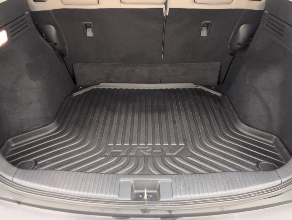 Used 2018 Honda HR-V EX image 37