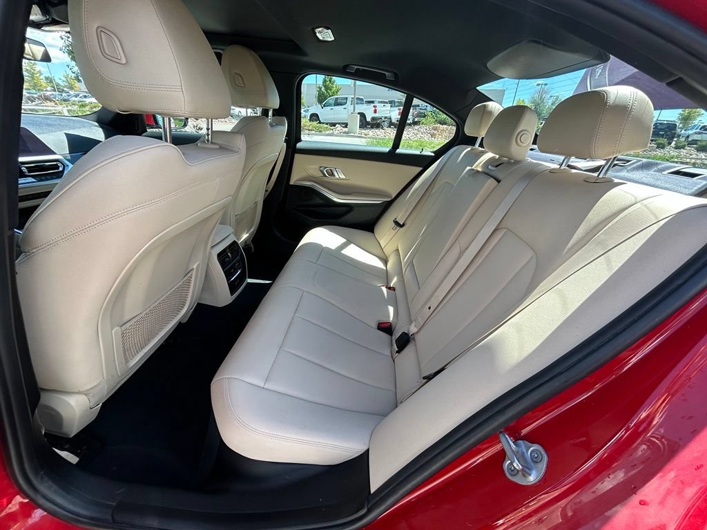 Used 2021 BMW 330i Sedan w/ Convenience Package RWD image 27