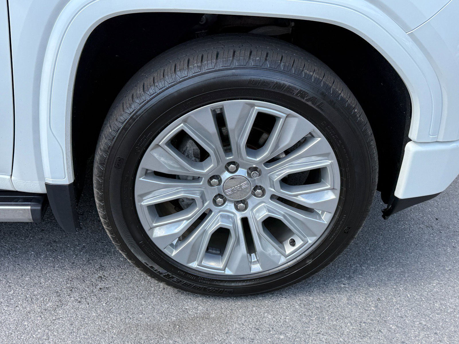 Certified 2020 GMC Sierra 1500 Denali w/ Denali Ultimate Package image 12