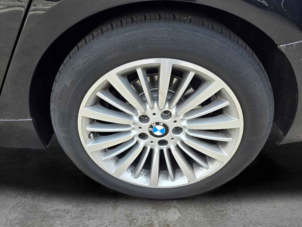 Used 2015 BMW 328i Gran Turismo xDrive AWD/4WD image 16
