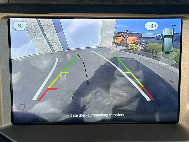 Used 2025 Ford Bronco Outer Banks image 32