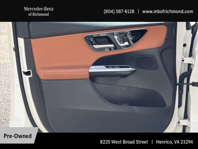 Used 2024 Mercedes-Benz GLC 300 4MATIC image 12