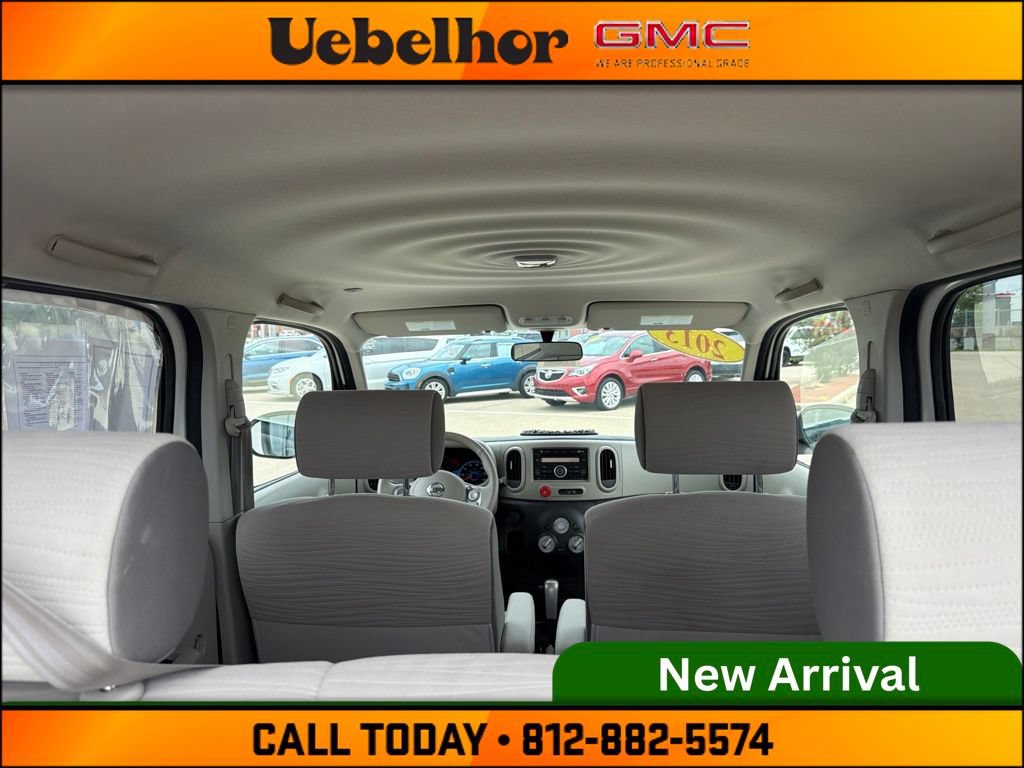 Used 2013 Nissan Cube 1.8 S w/ Interior Designer Pkg FWD image 10