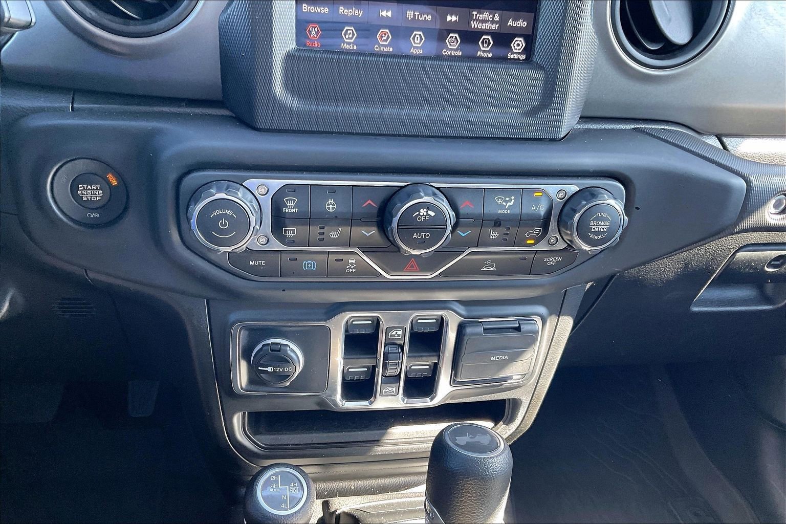 Used 2023 Jeep Wrangler Unlimited w/ Cold Weather Group AWD/4WD image 15