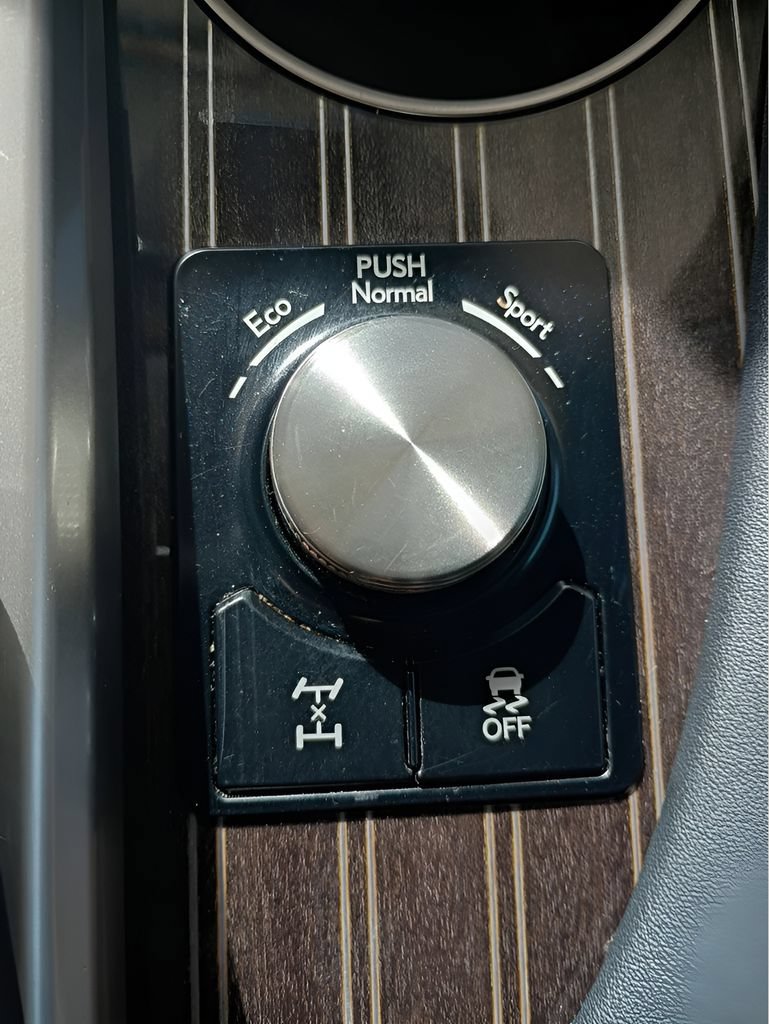 Used 2020 Lexus RX 350 AWD w/ Luxury Package image 12
