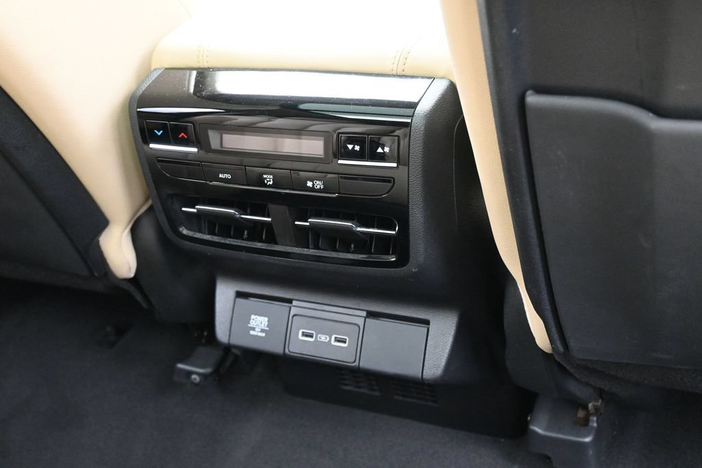 Used 2024 Acura MDX FWD image 46