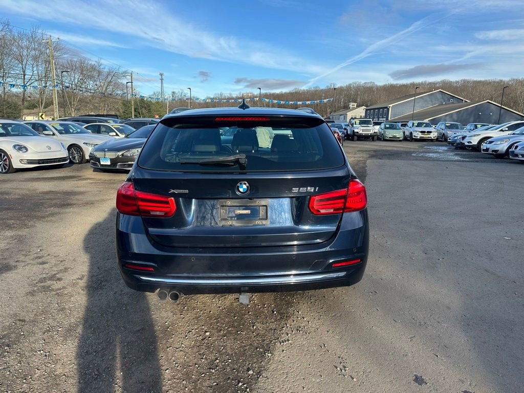 Used 2016 BMW 328i xDrive 328i xDrive image 9