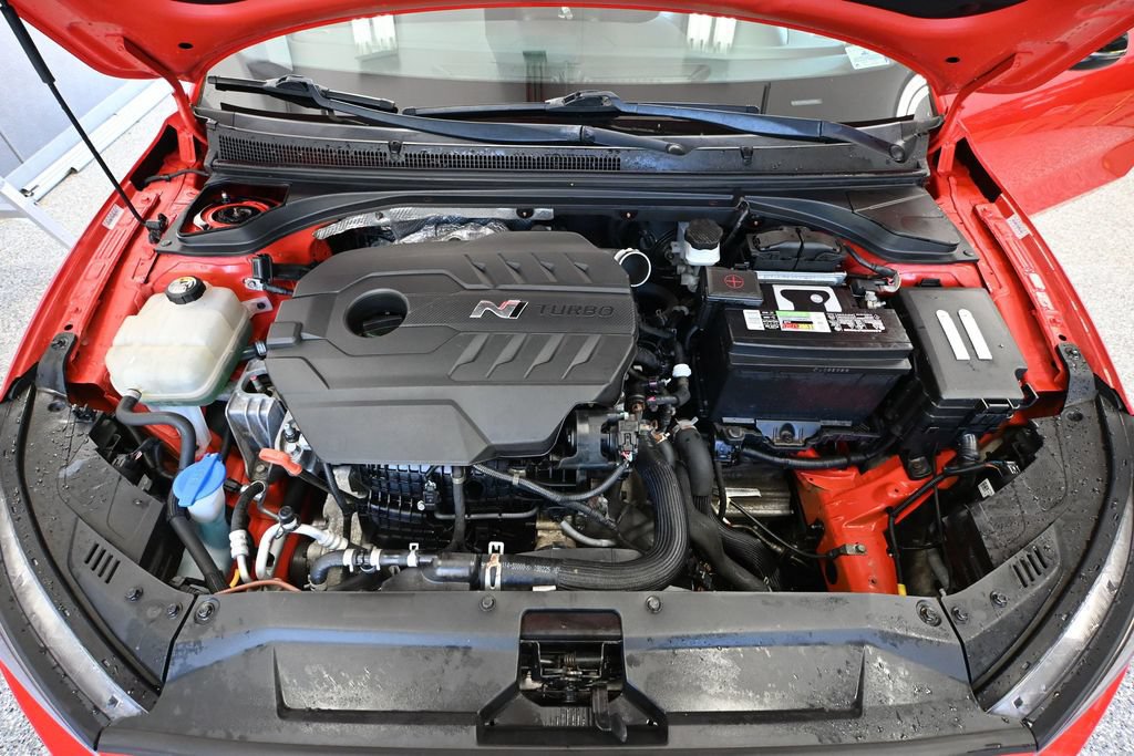 Used 2020 Hyundai Veloster N FWD image 39